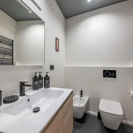 Gisella 2 Bedrooms In The Centre Daire *