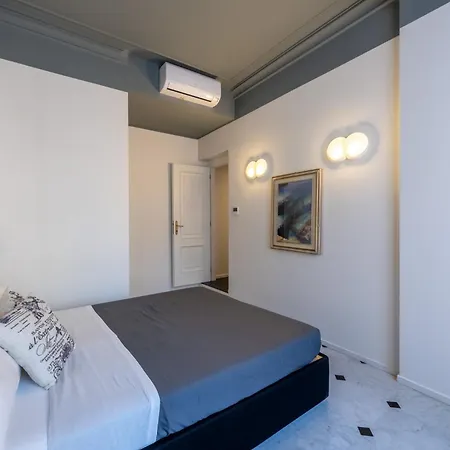 公寓 Gisella 2 Bedrooms In The Centre 热那亚