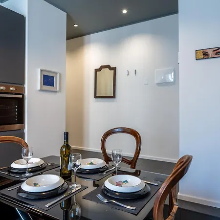 Gisella 2 Bedrooms In The Centre *