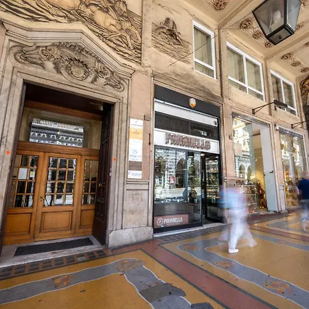 Gisella 2 Bedrooms In The Centre Daire