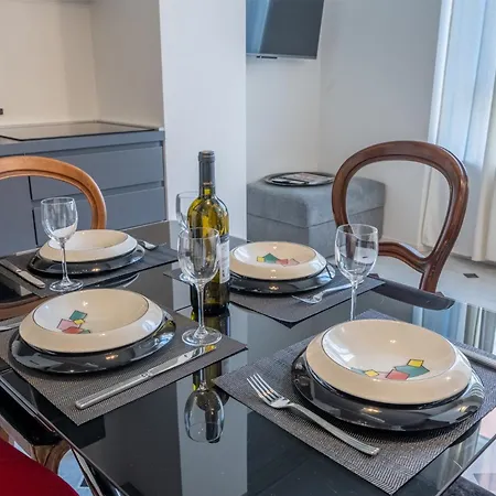 Daire Gisella 2 Bedrooms In The Centre *